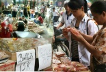 Có nên mua bánh trung thu đổ đống?